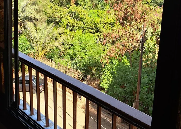 Panorama Apartment With A Charming View Of Cairo International Airport All The Apt For You With Free Airport Pick Up Or Drop Off Limousine شقة بانوراما بإطلالة ساحرة على مطار القاهرة الدولي